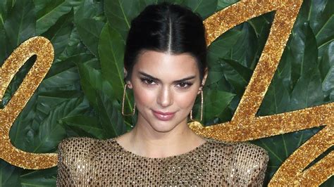 kendall jenner nudes|Kendall Jenner Poses Totally Nude in Vogue Italia Shoot 